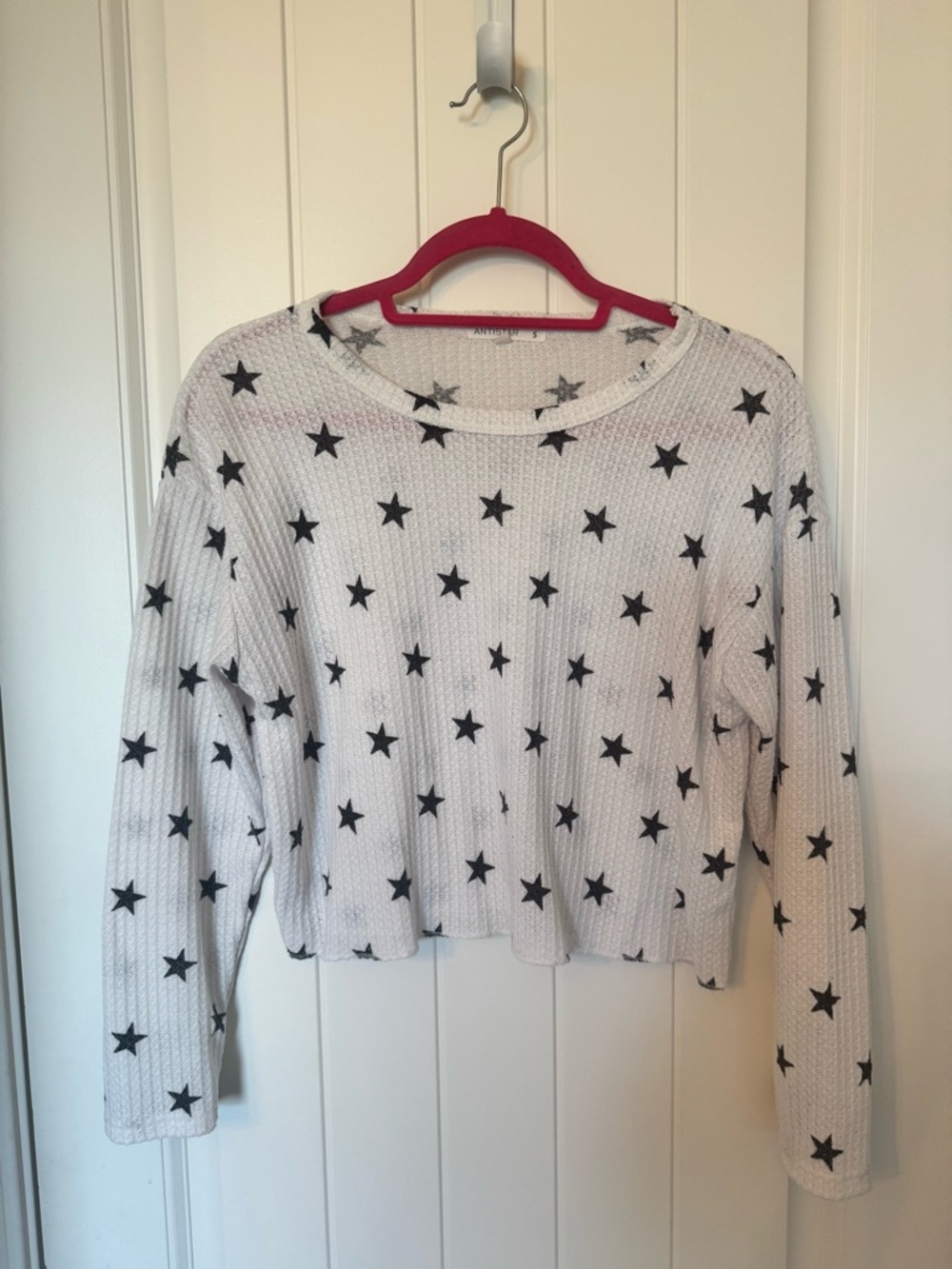 Star Print Waffle Knit Long Sleeve Top - White with Black Stars